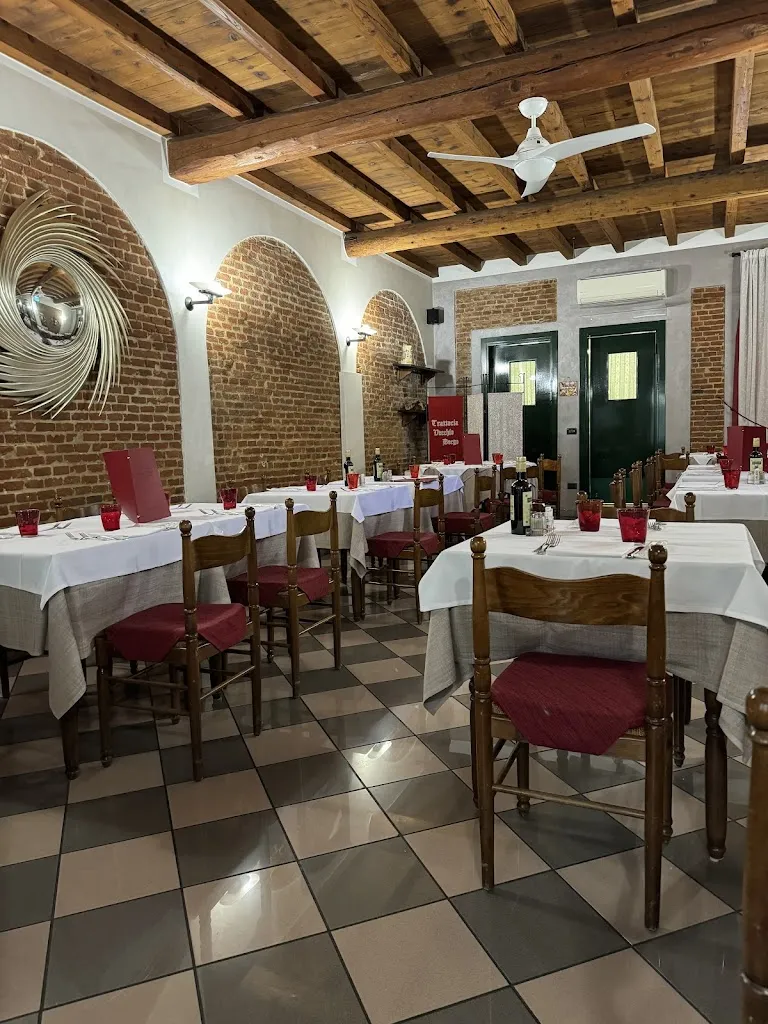 Trattoria Vecchio Borgo restaurant in Castelbelforte