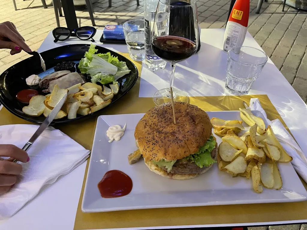 Ombralonga food & drink_Castel Goffredo_slider_image_2