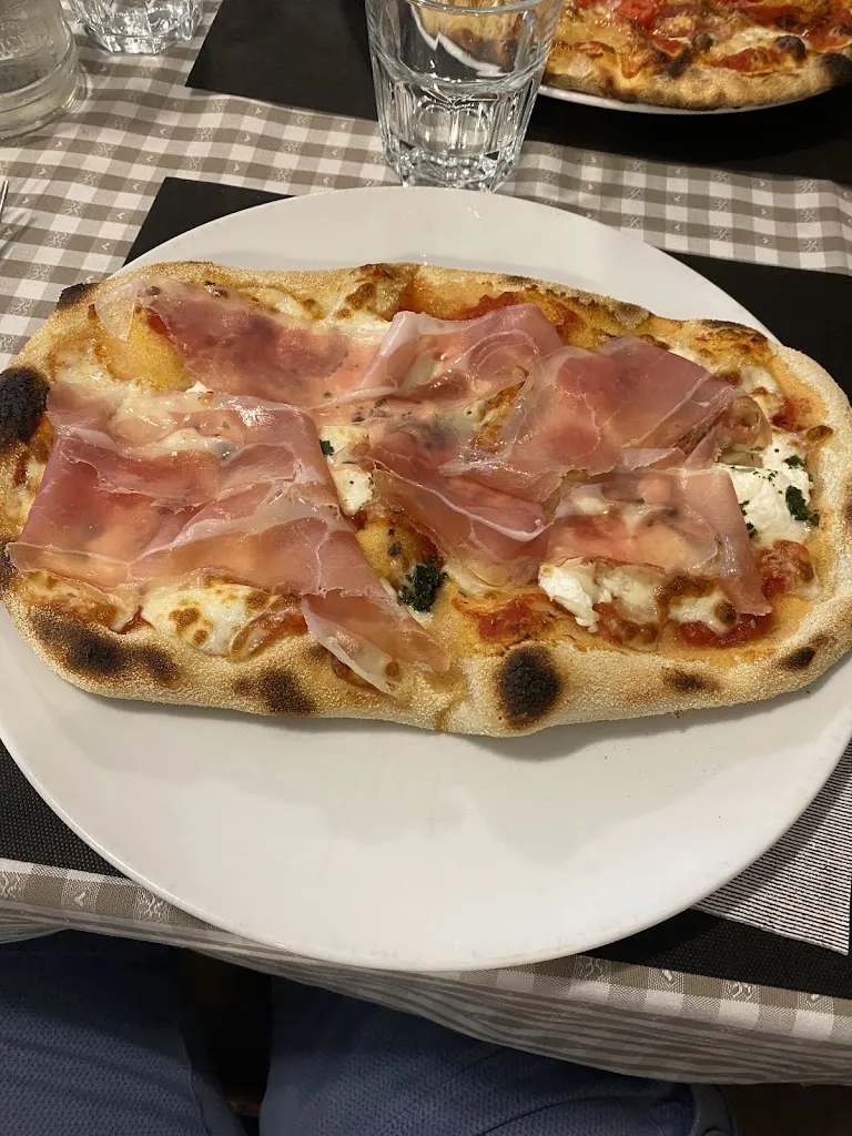 Dario Big_Ristorante Pizzeria G&B da Viola_Castel Goffredo_review