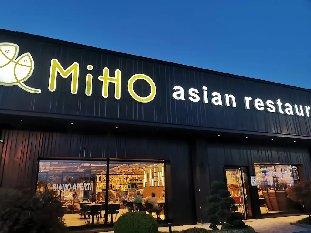 Miho Asian Restaurant_Castel Mella_slider_image_3