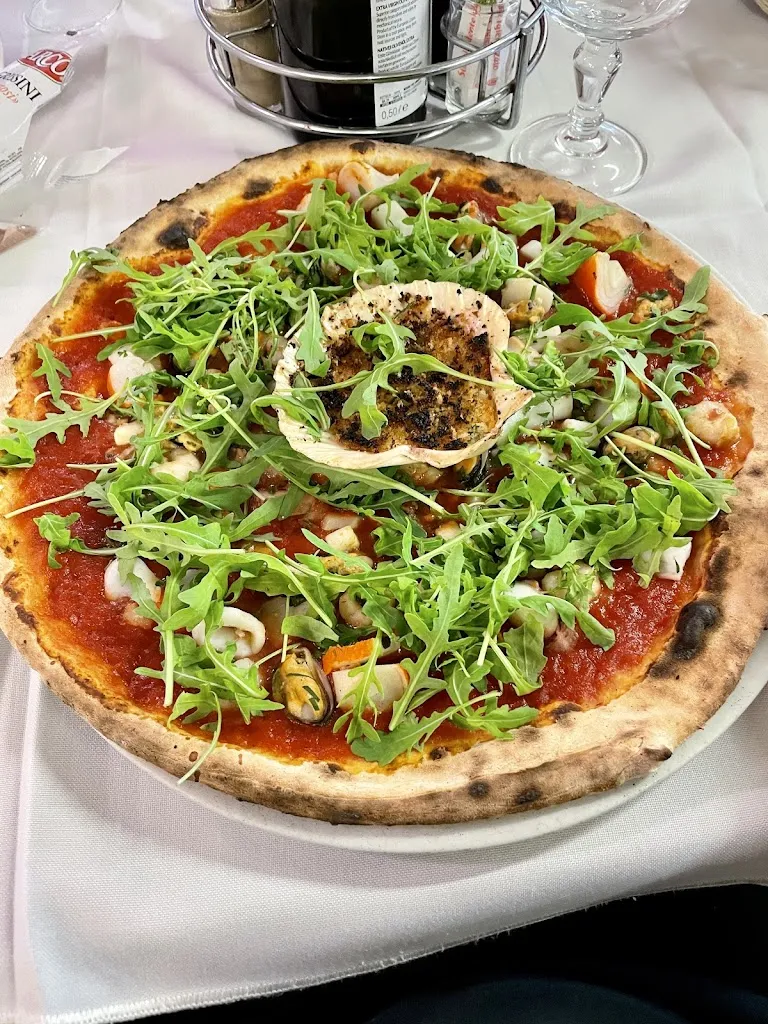 Zoltan Marius Bursan_La Costa Azzurra_Castel Mella_review