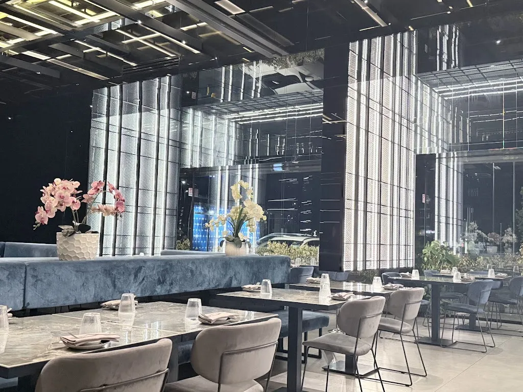 Sushi Club Castel Mella restaurant in Castel Mella