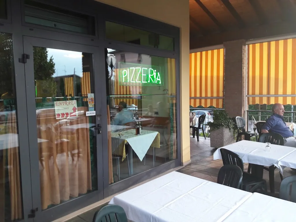 Pizzart Di Ciuffo Mario restaurant in Castel Mella