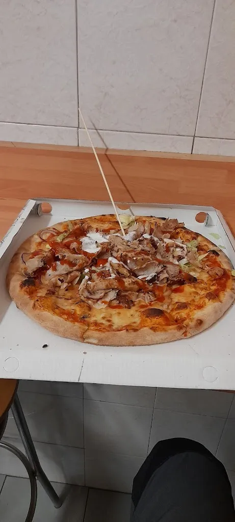 Roby_Star Pizza Kebab_Castel Mella_review
