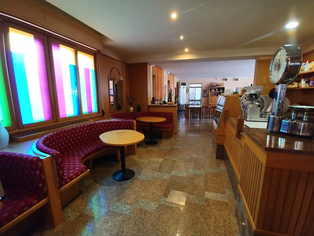 Bar Tabaccheria Mary Flowers restaurant in Castelletto di Branduzzo