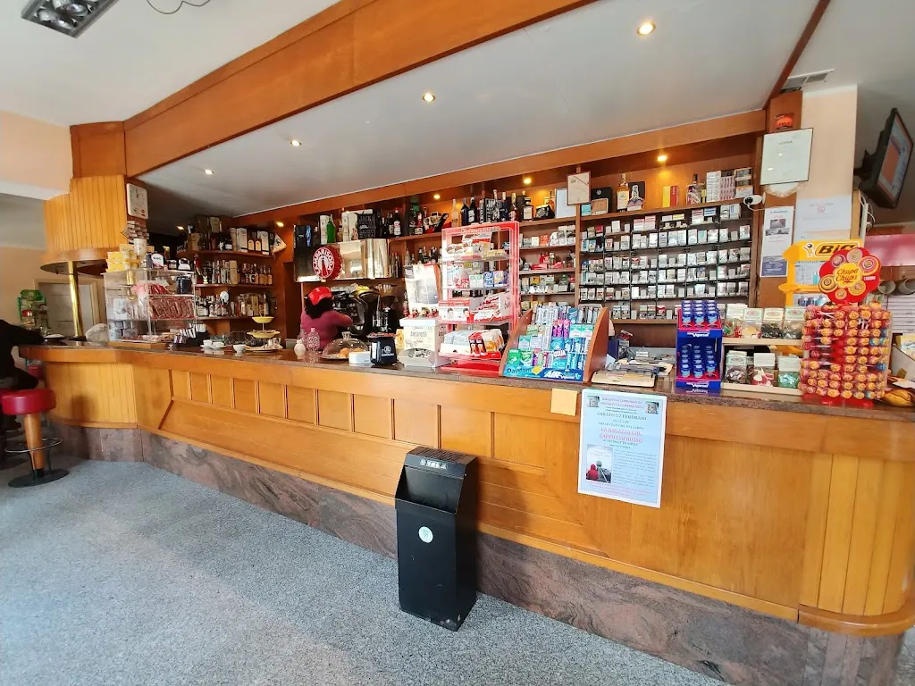 Bar Tabaccheria Mary Flowers_Castelletto di Branduzzo_slider_image_3