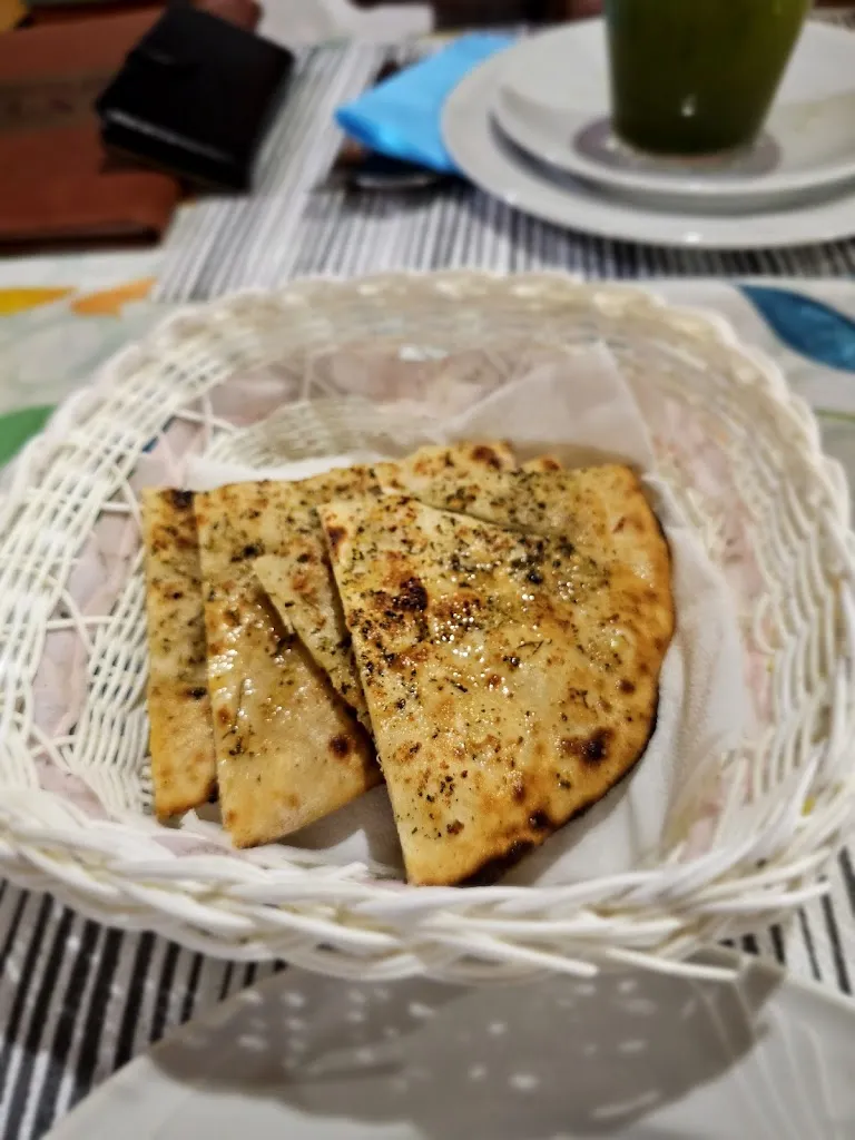 Yousef Elgohary_mega al fiume_Castelli Calepio_review