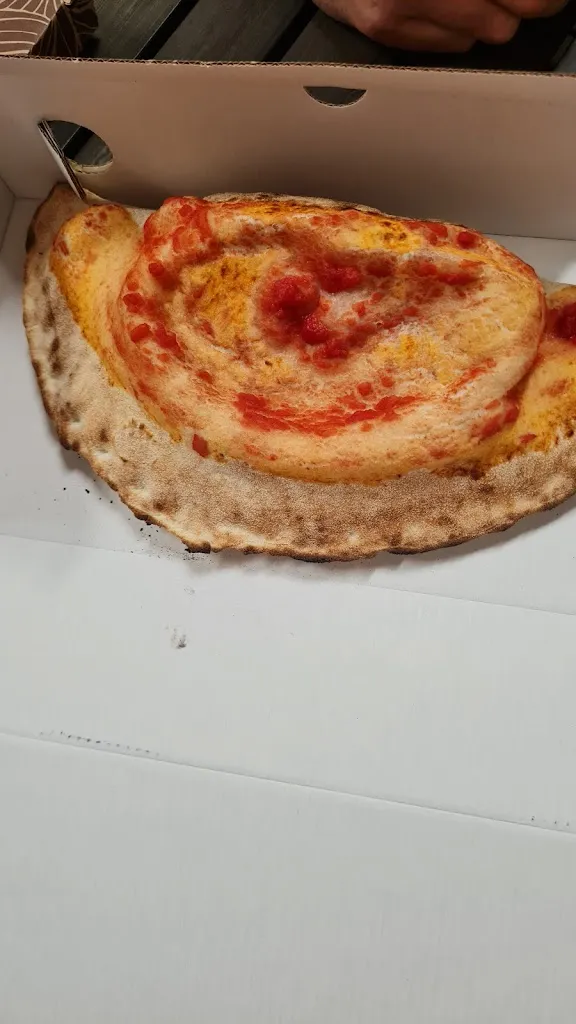 B. Sylvie_Pizzeria Asporto Piu'_Castelli Calepio_review