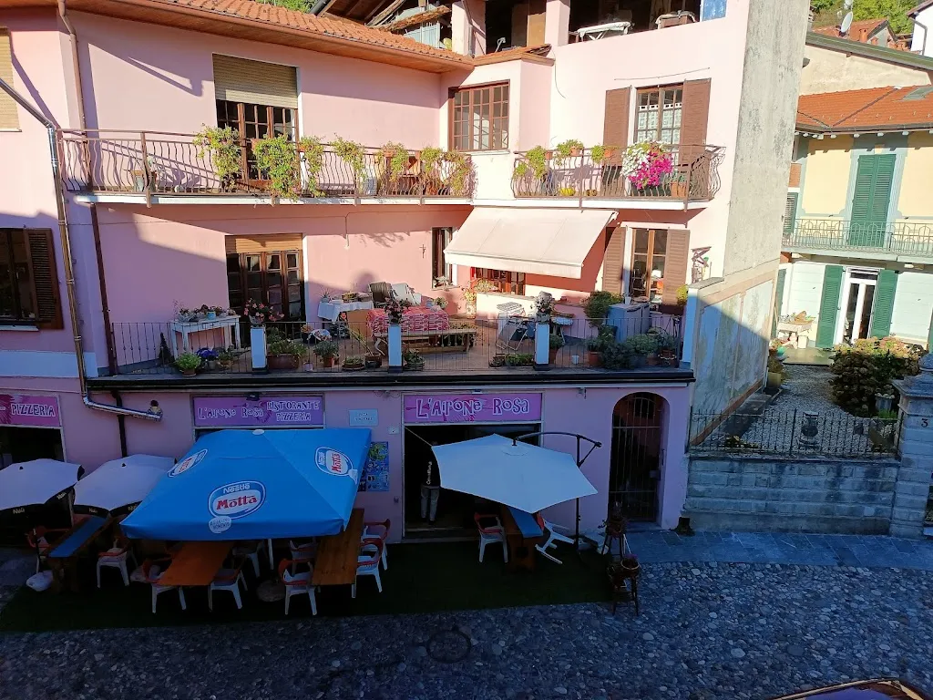 Ristorante L'airone Rosa_Castello Cabiaglio_slider_image_3