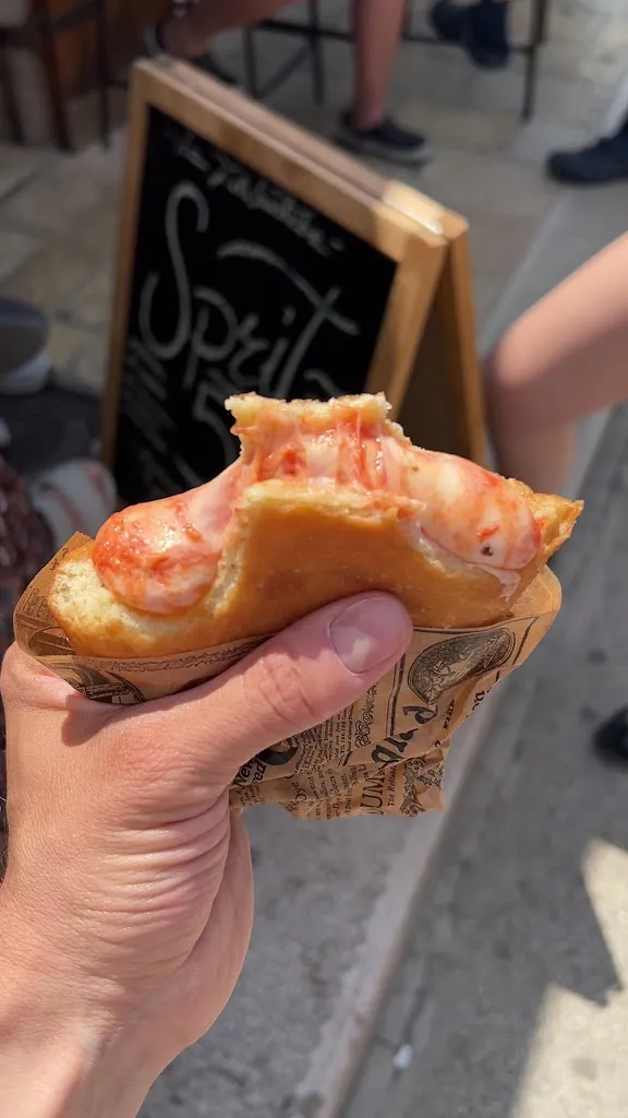 Matias Plass_La Filibusteria - ITALIAN STREET FOOD_Alberobello_review