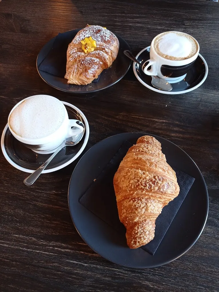 Menu_Black Coffee Kitchen Bar_Castellucchio_image_2