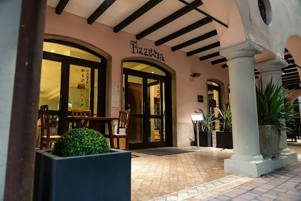 Pizzeria Castellucchio (Mantova) restaurant in Castellucchio