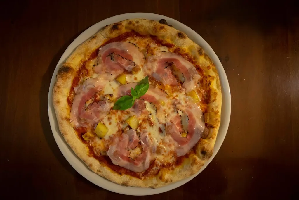 Pizzeria Castellucchio (Mantova)_Castellucchio_slider_image_2