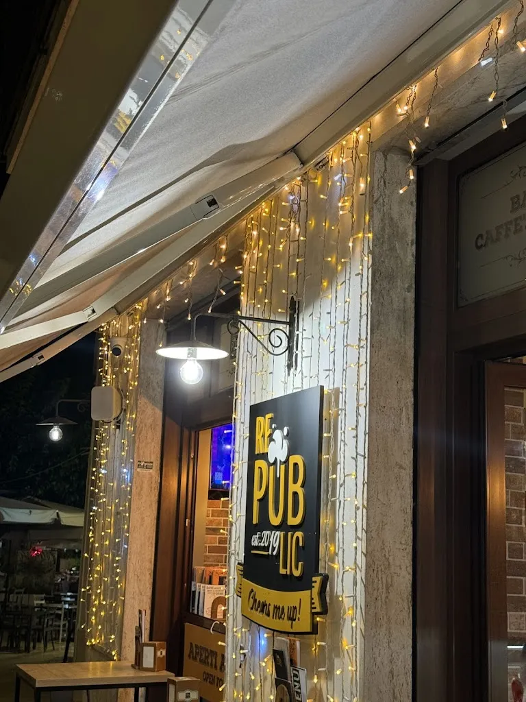 Republic 19_Alberobello_slider_image_2