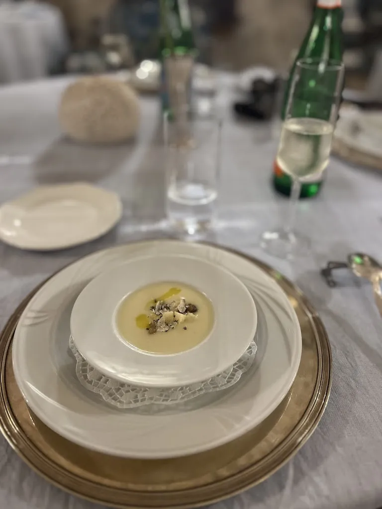 Gregory Gay_Il Poeta Contadino_Alberobello_review