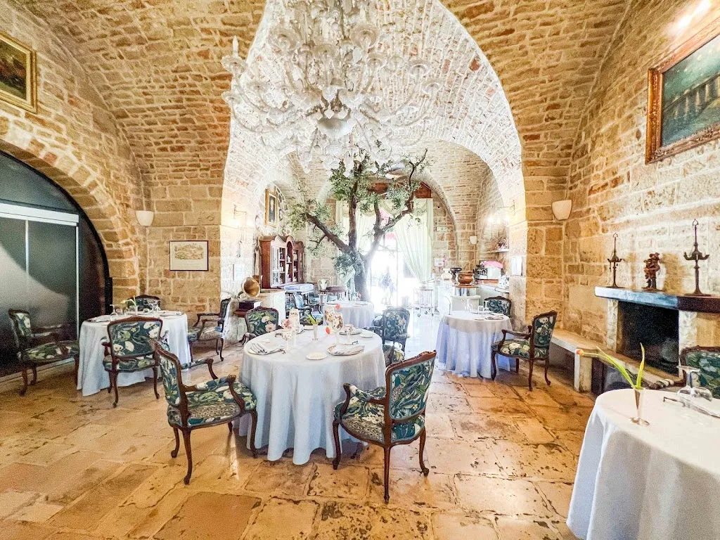Il Poeta Contadino restaurant in Alberobello