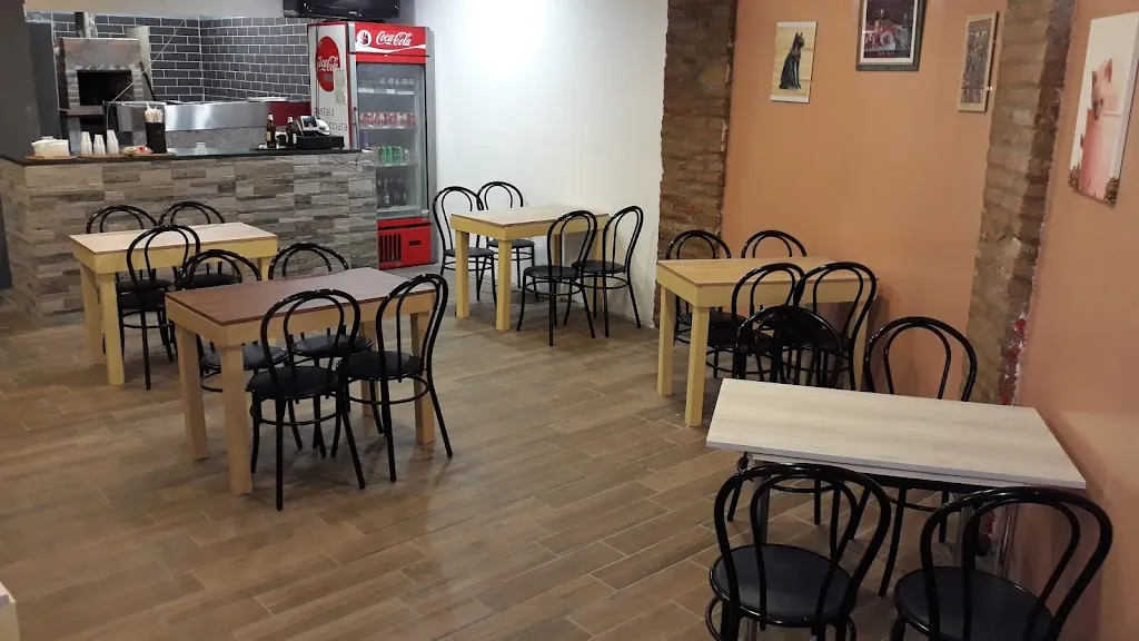 Pizzeria da Mario restaurant in Castelleone