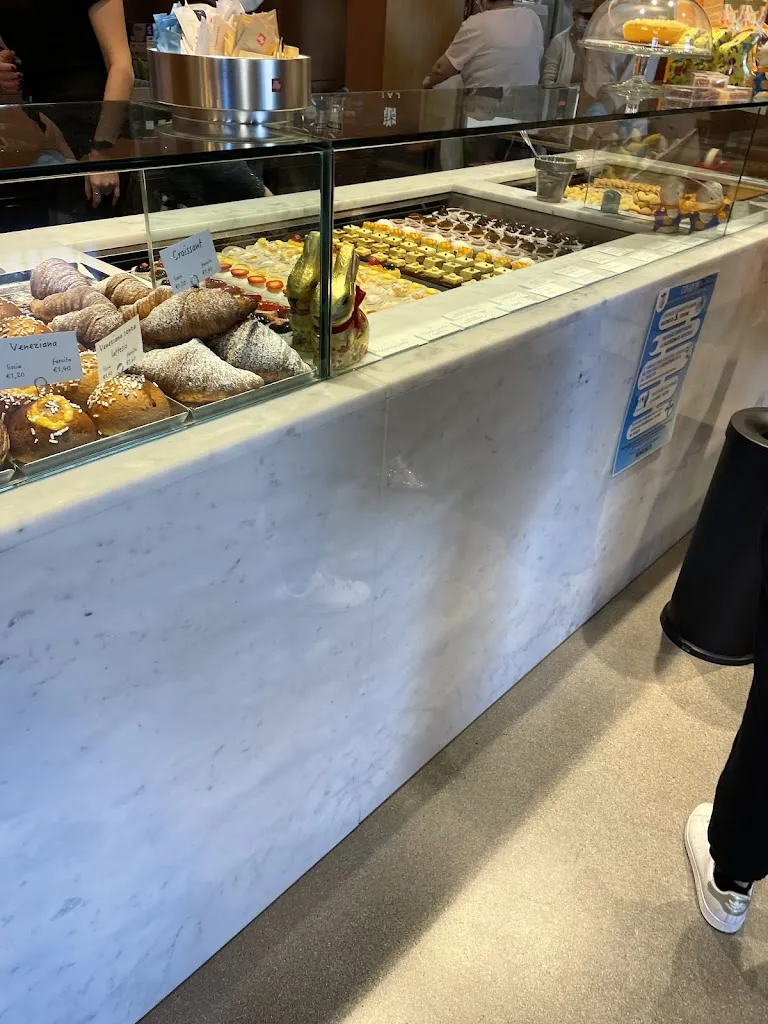 Claudio Bedani_Rabaioli pane dolci e caffè_Castelleone_review