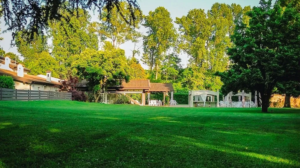 Il Fondaco Dei Mercanti restaurant in Castelleone