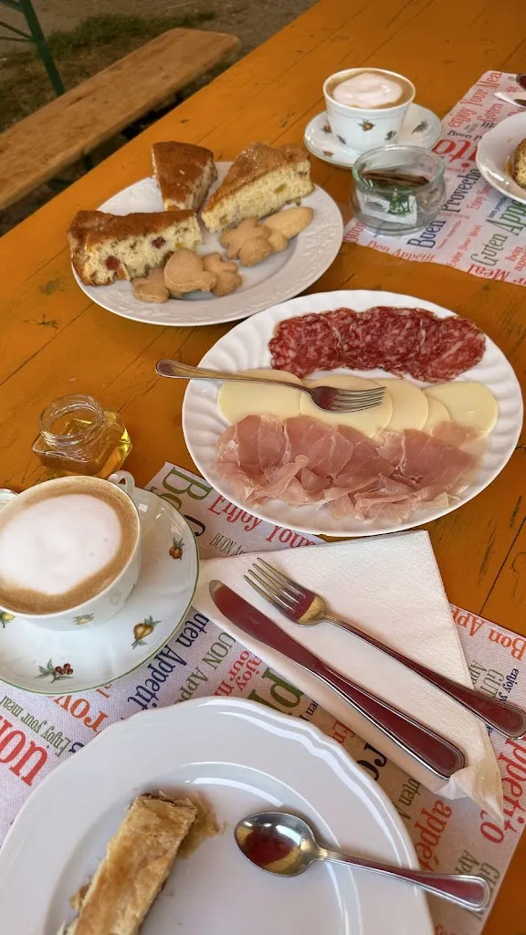 Evelina Khayrullina_Agriturismo Santa Maria Bressanoro_Castelleone_review