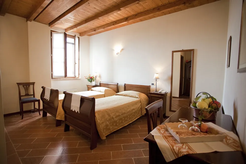 Agriturismo Santa Maria Bressanoro_Castelleone_slider_image_2