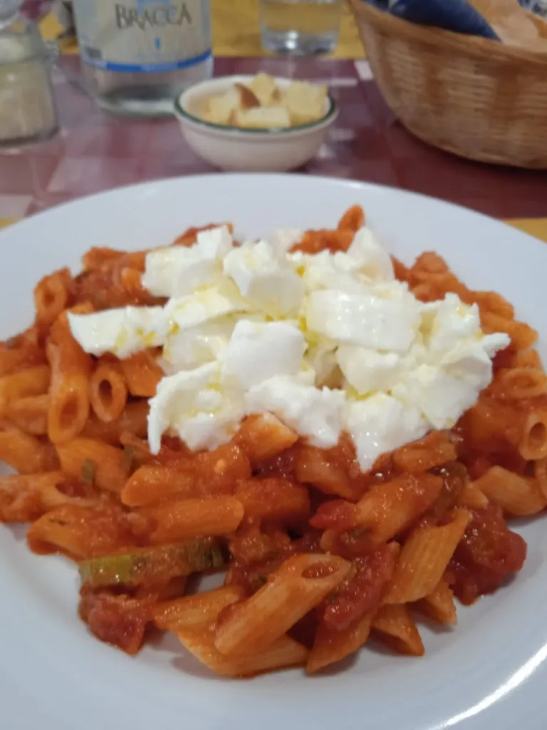 Barbara Milano_Bar Trattoria del Pozzo_Castelseprio_review