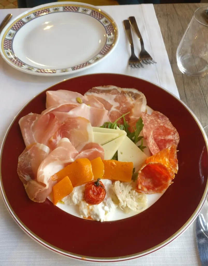 Vialdro_Alberobello Ristorante - Bar_Alberobello_review