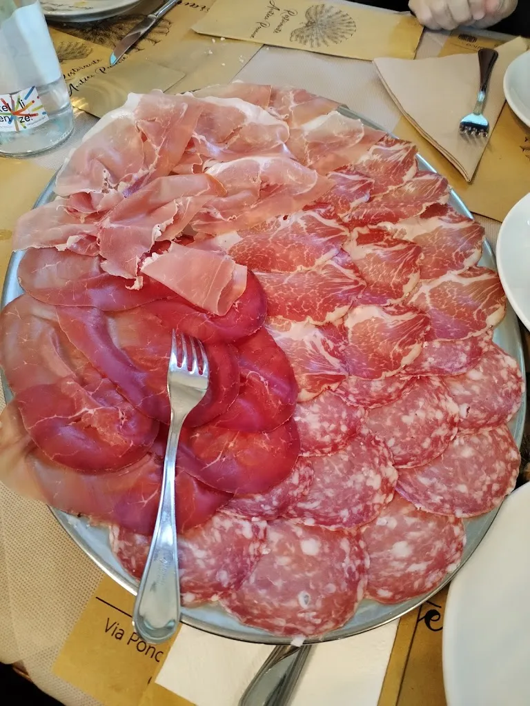 Antico Pavone_Castelvisconti_slider_image_3