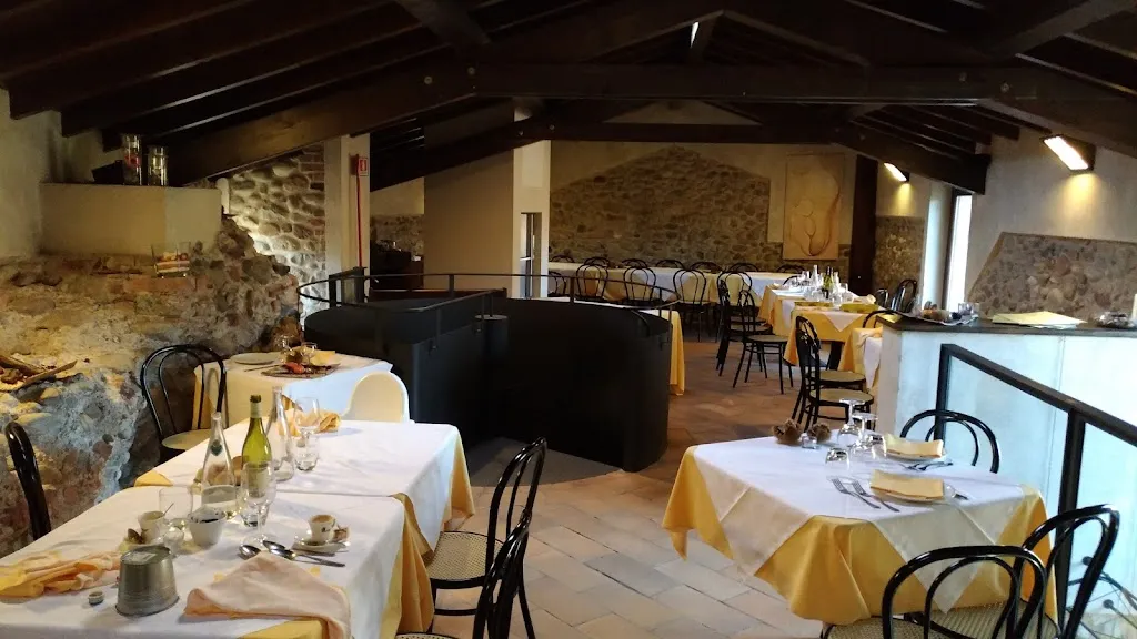 Locanda alla collegiata restaurant in Castiglione Olona