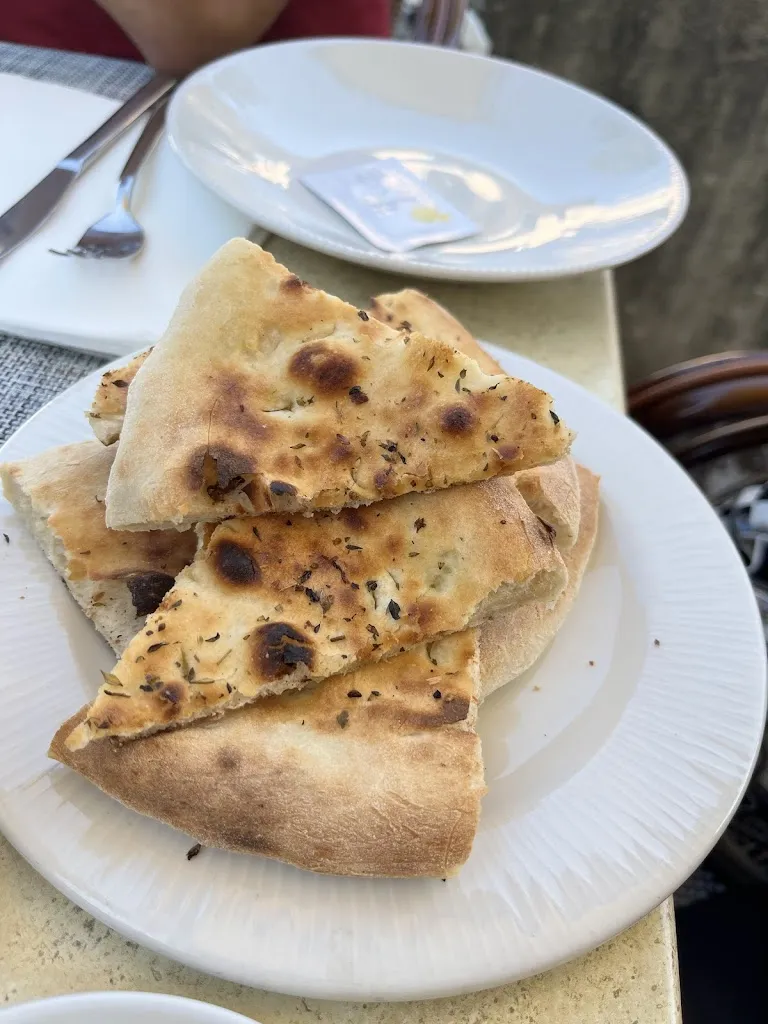 Emanuele Poluzzi_Pizzeria Ristorante Babilonia_Castiglione Olona_review