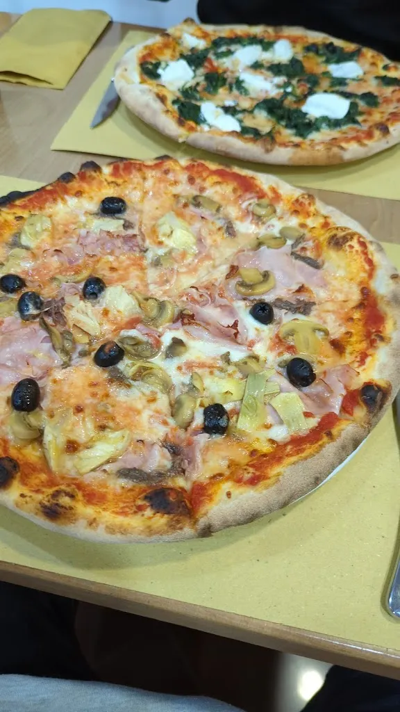 Stephen Boag_For Pizza_Castiglione Olona_review
