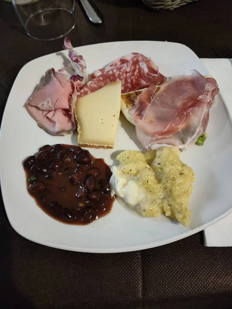 Osteria Piccolo Stelvio_Castiglione Olona_slider_image_3