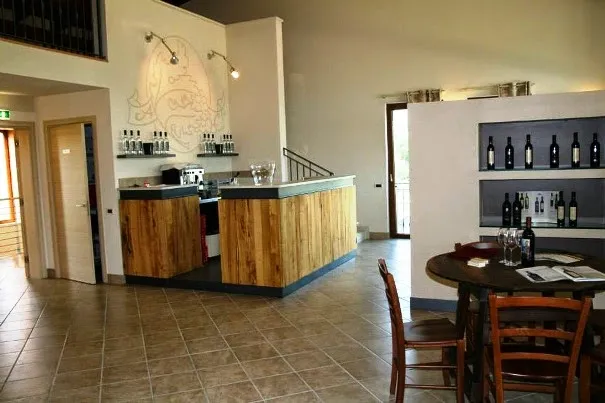 AGRITURISMO BORGO DI SOPRA - Az. Agr. Vini Corani restaurant in Castenedolo