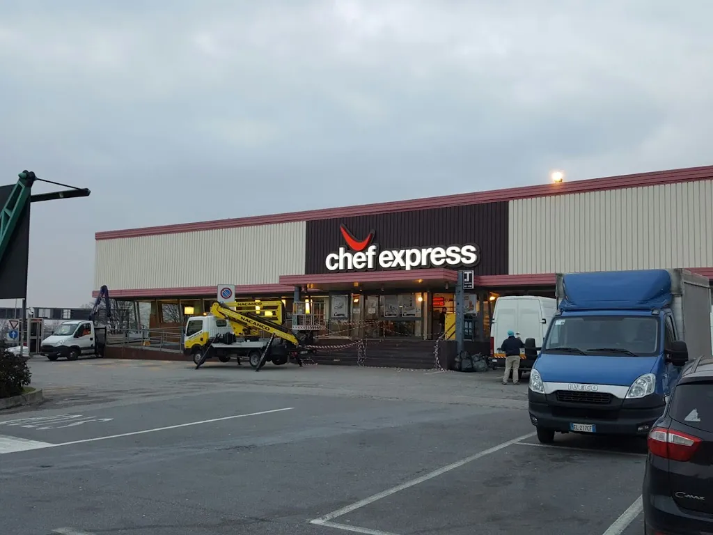 Chef Express - San Giacomo Nord 12_Castenedolo_slider_image_1