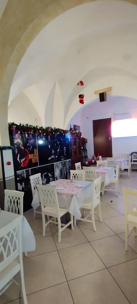 antonio provenzano_Plaza café restaurant_Alezio_review