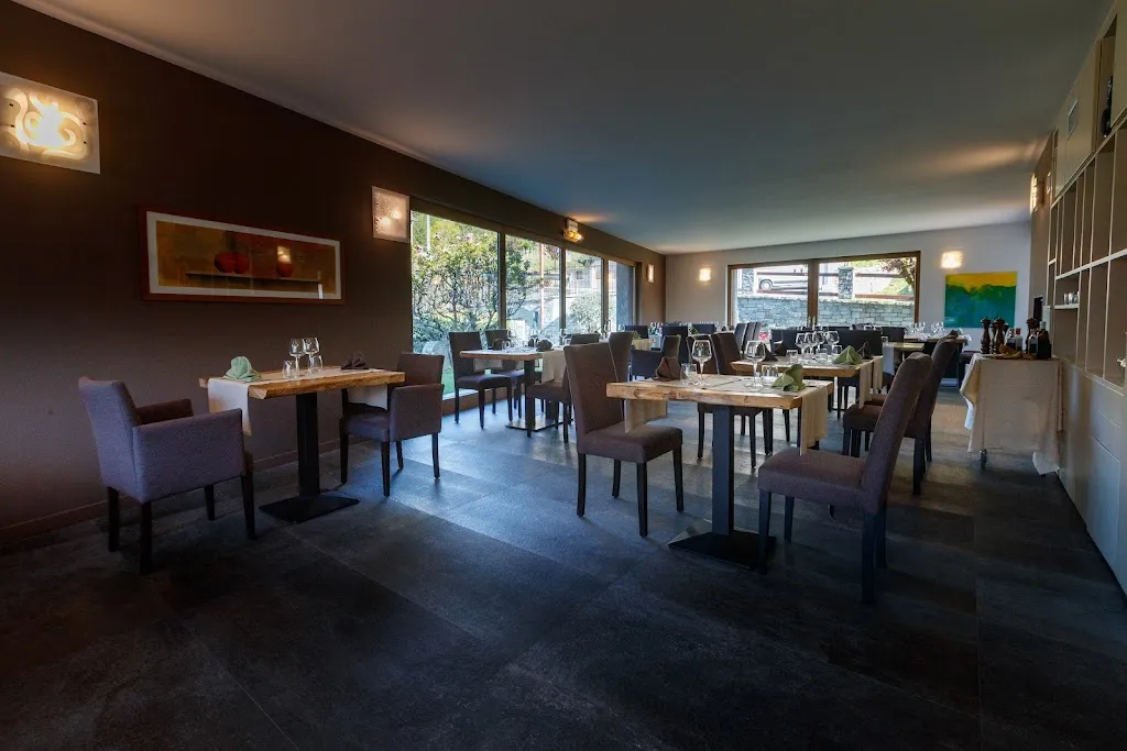 Ristorante Pizzeria La Tavernetta_Castione Andevenno_slider_image_1