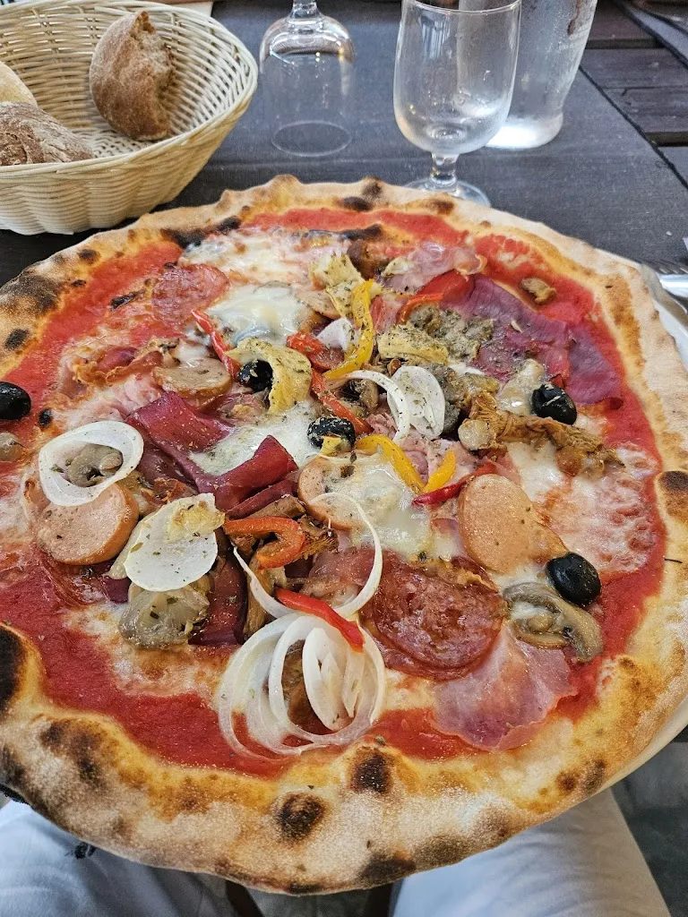 Nicolò Alderani_Ristorante Pizzeria Sisti_Castione Andevenno_review