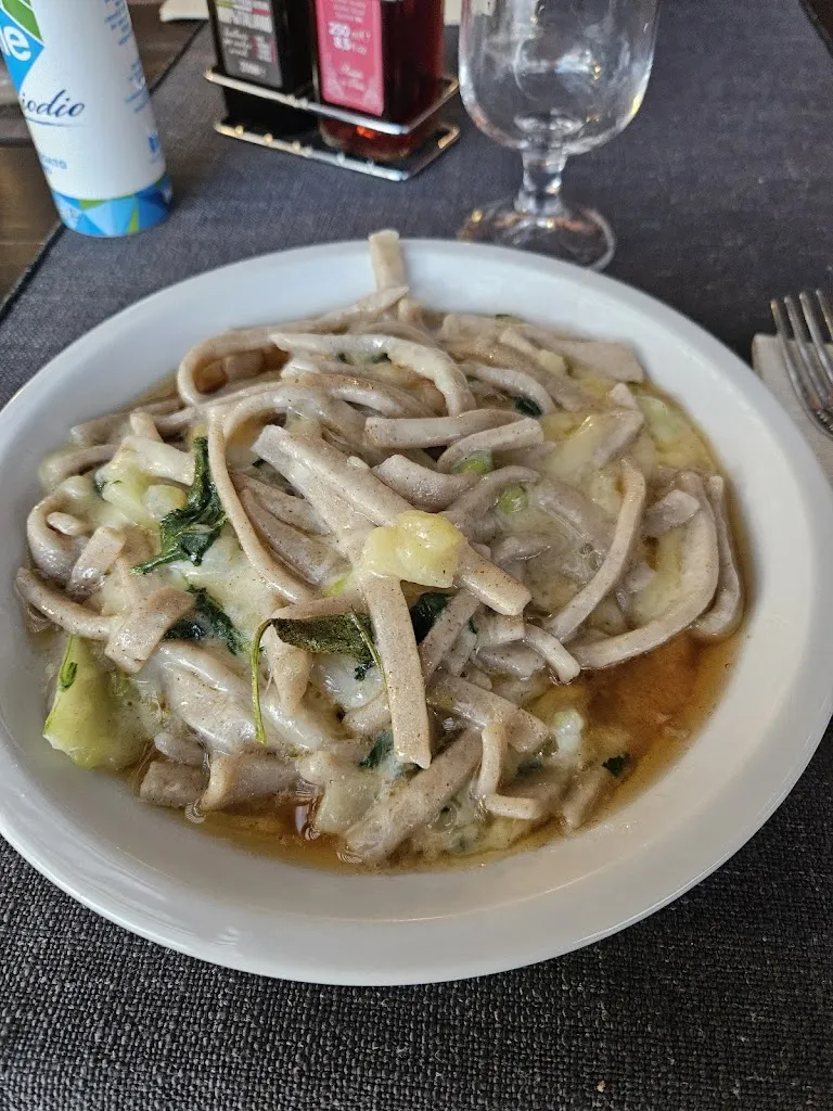 Ristorante Pizzeria Sisti_Castione Andevenno_slider_image_3