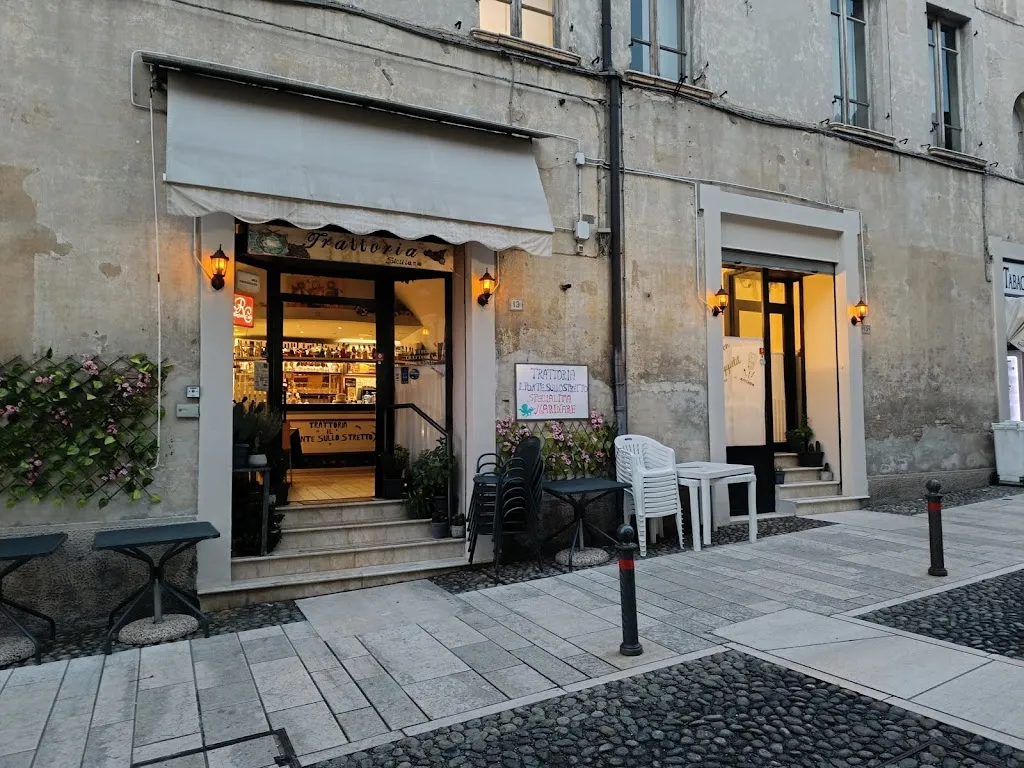 Trattoria Il Ponte Sullo Stretto restaurant in Castiglione delle Stiviere