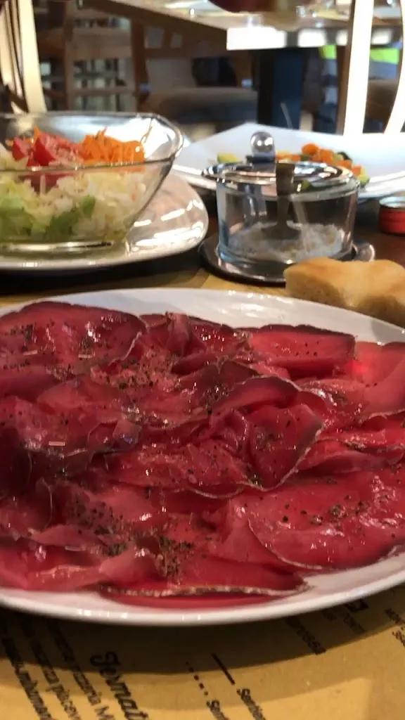 Hotel Ristorante Pizzeria Miramonti_Cataeggio_slider_image_2