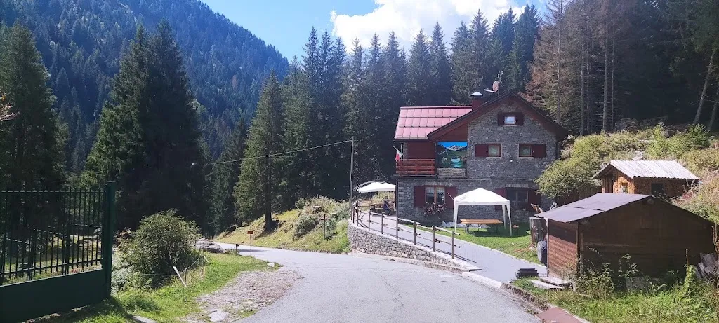 Serena Noris_Rifugio Scotti_Cataeggio_review