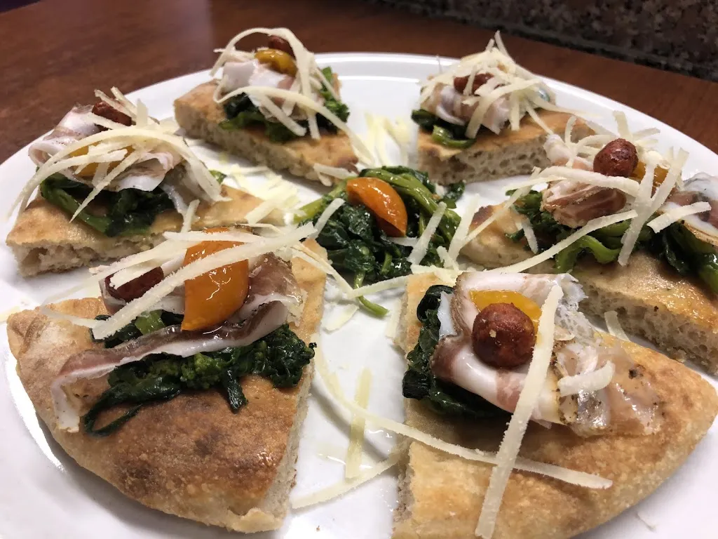 C'è pizza x Te_Cava Manara_slider_image_3