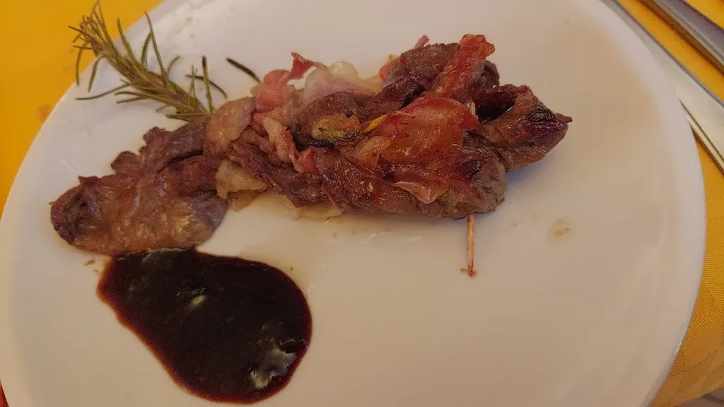 Trattoria La Pesa_Cava Manara_slider_image_3