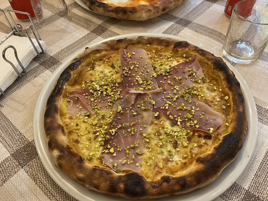 Max van C._Spizzichiamo Pizza da Papà_Alezio_review