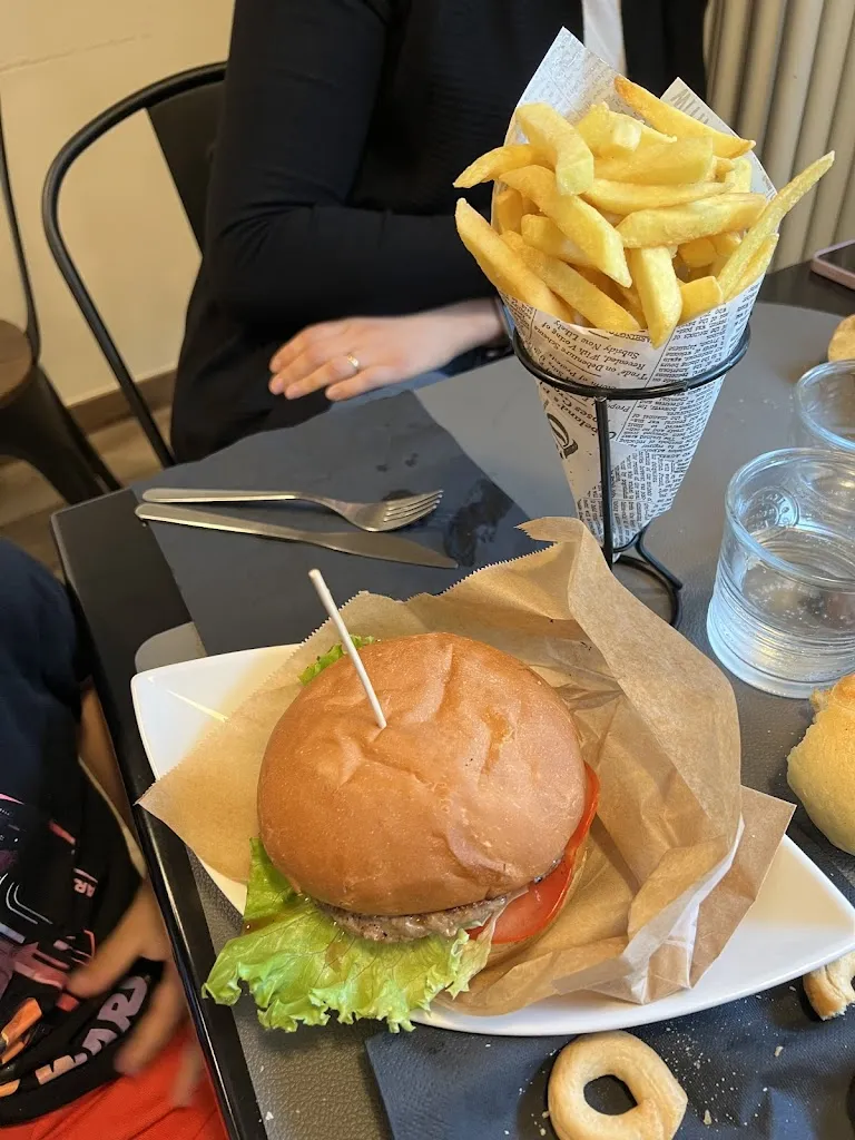 33italianstreetfood_Castione_slider_image_2