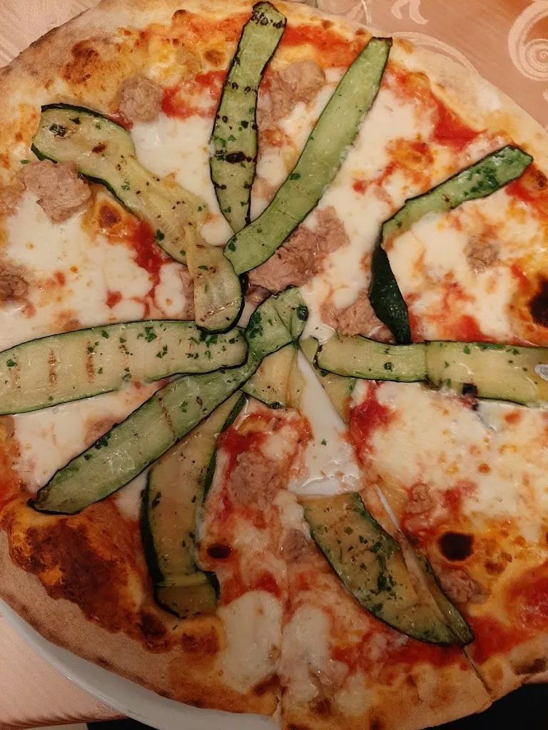 Menu_Pizzeria Weekend_Castione_image_9