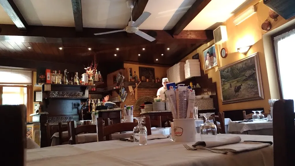 Pizzeria Al Rustico_Castione_slider_image_3