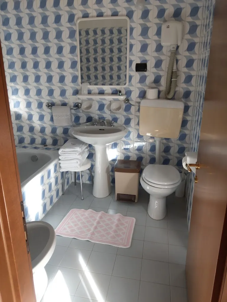 Martijn van Manen_Hotel Migliorati - Castione della Presolana_Castione_review