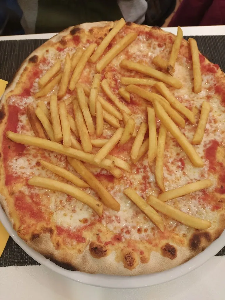 Paolo Zanzottera_Pizzeria Il Cantuccio_Castione_review