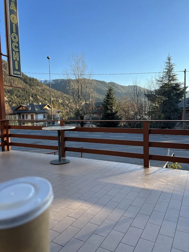 LAVINIA CRUPA_Bar Sala Giochi Lantana_Castione_review